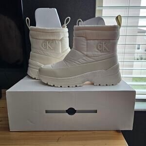 Calvin Klein Nelsa Boots Minimal Chunky Ankle Booties Size 8.5